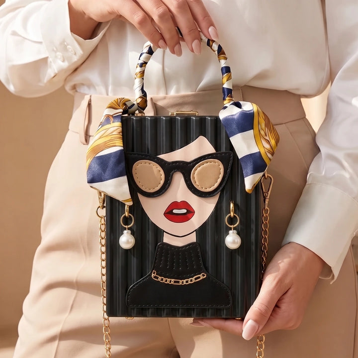 Simone Portrait Handbag