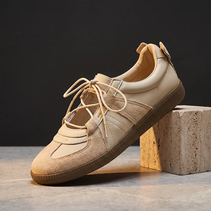 Thea Retro Sneakers