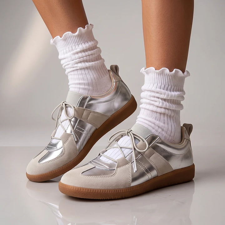Thea Retro Sneakers