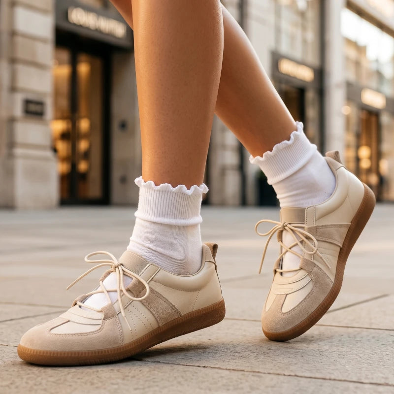 Thea Retro Sneakers