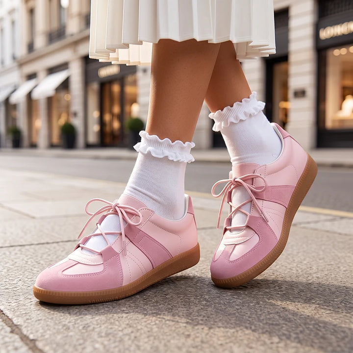 Thea Retro Sneakers