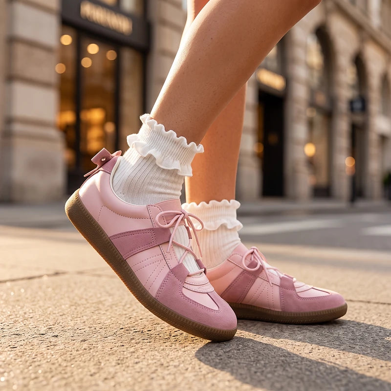 Thea Retro Sneakers