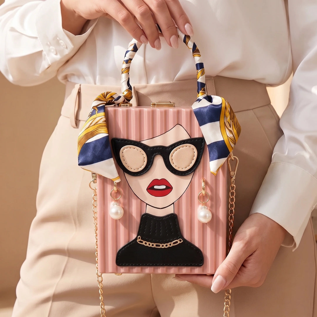 Simone Portrait Handbag