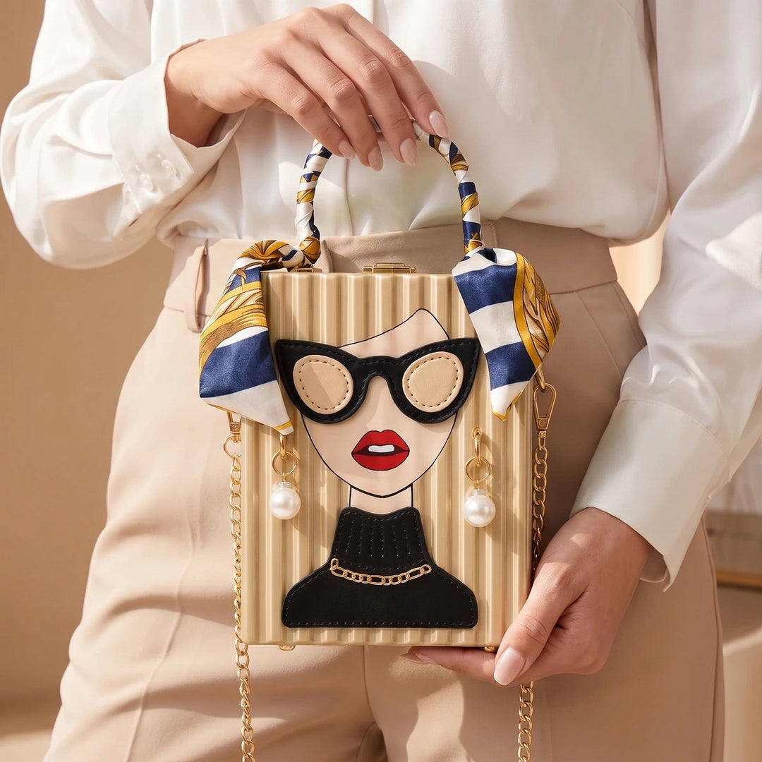 Simone Portrait Handbag