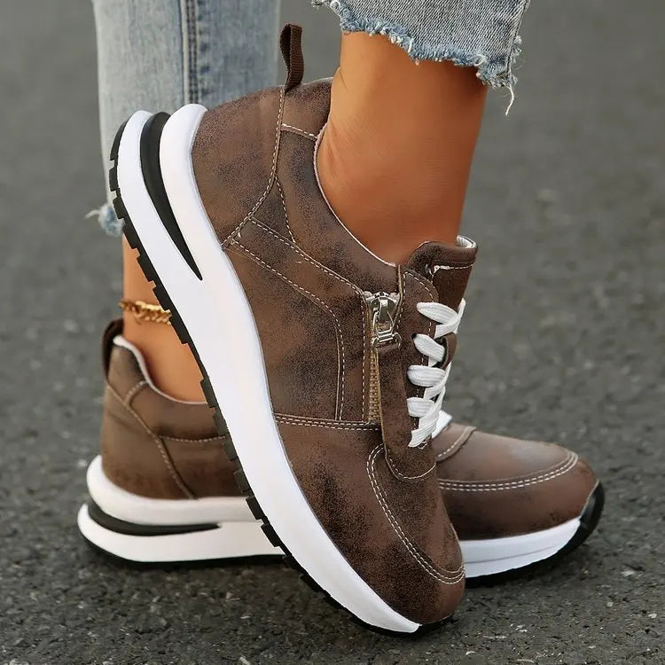 Aria Rise Sneakers