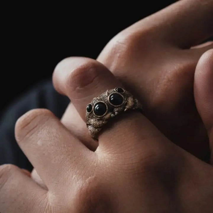 Darkfang Spider Ring