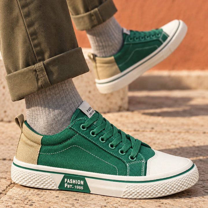 Jason Canvas Low Top Sneakers - Green
