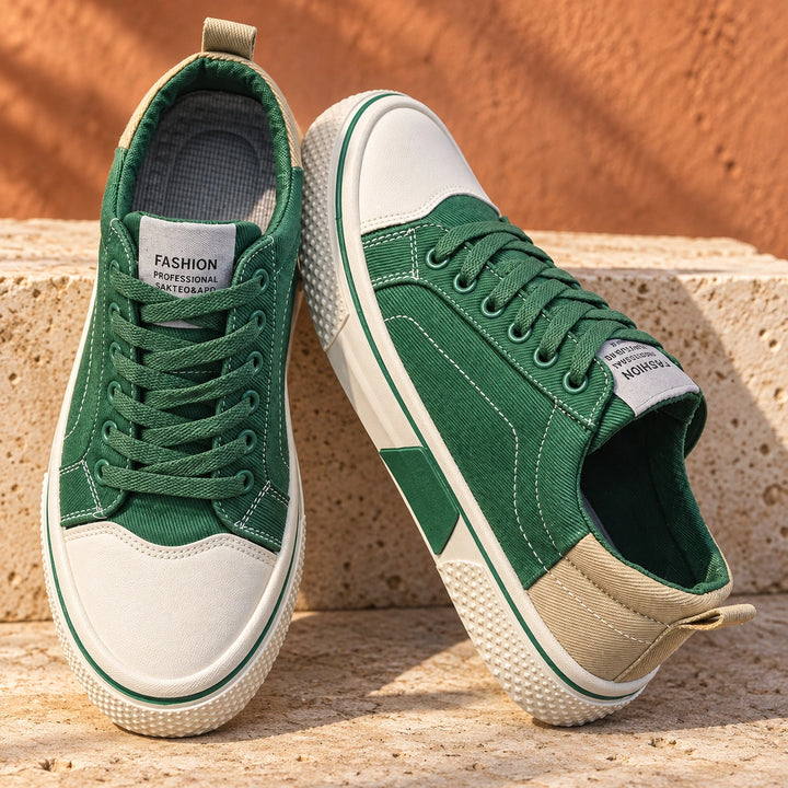 Jason Canvas Low Top Sneakers - Green