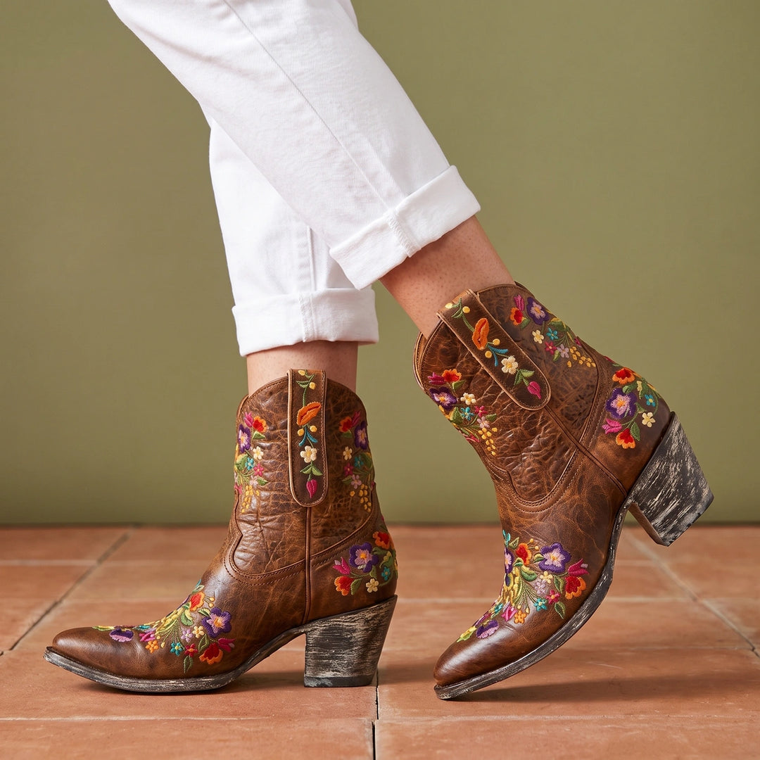 Loretta Embroidered Cowboy Boots - Brown