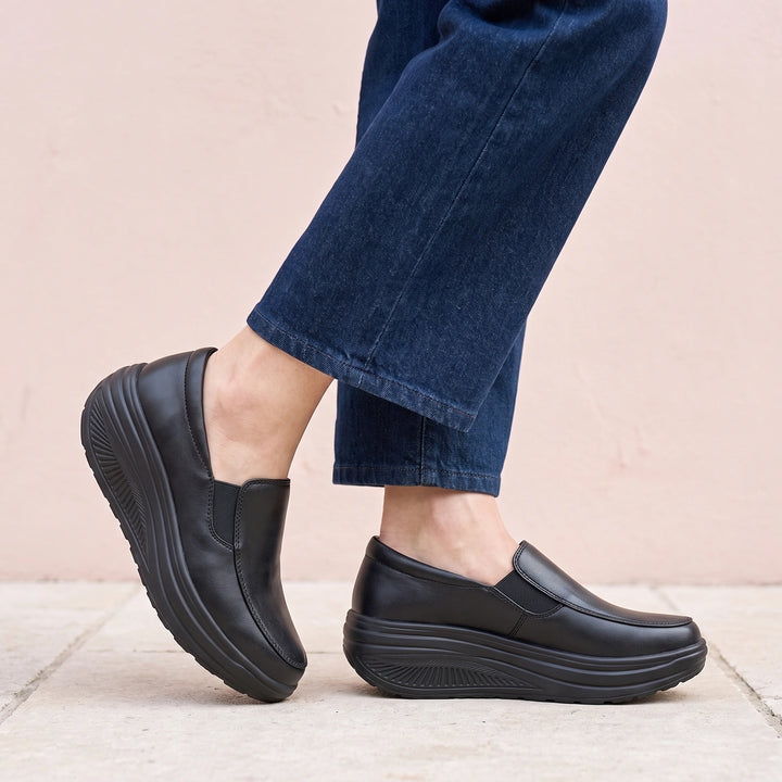 Pippa Chunky Platform Slip On Sneakers - Black