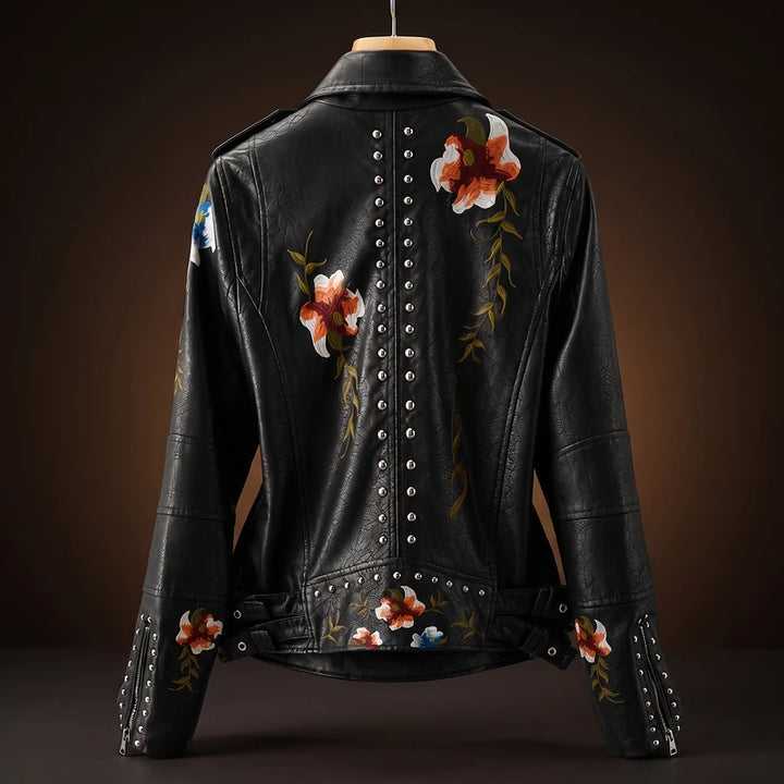 Anouk Women&