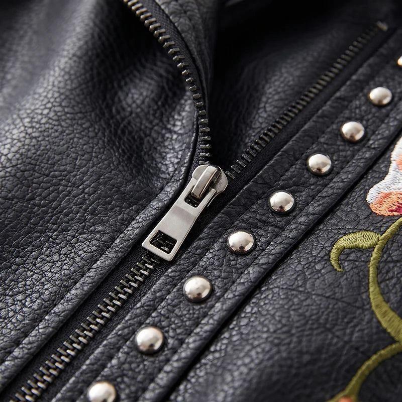 Anouk Women&