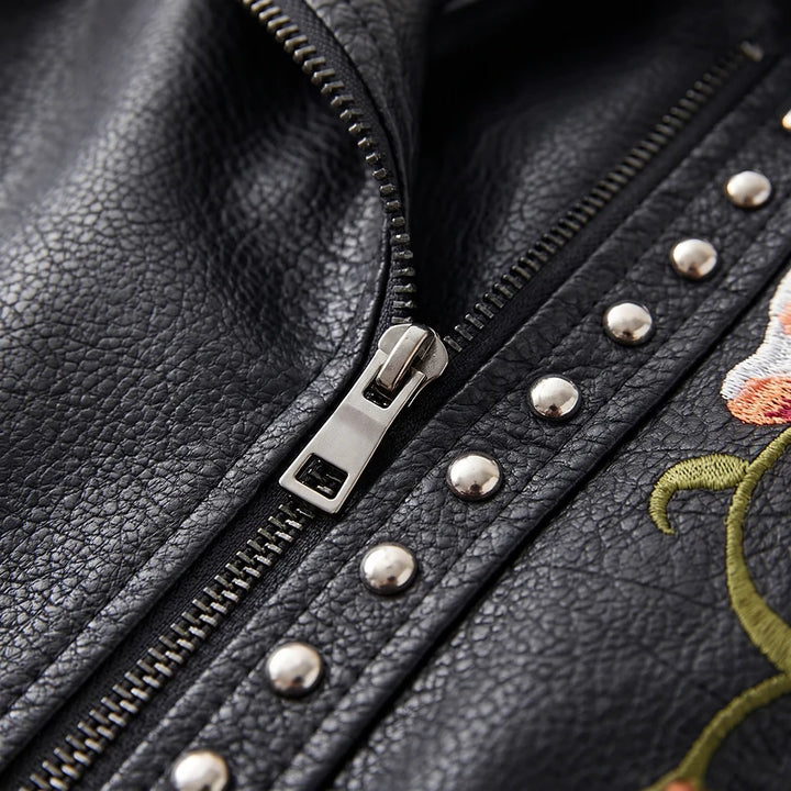 Anouk Women&