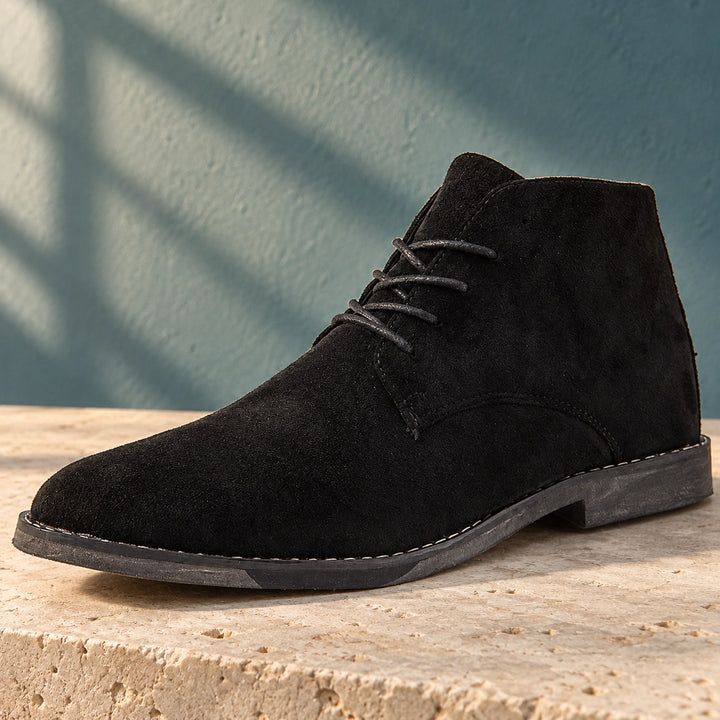 Silvester Suede Lace Up Chukka Boots - Black