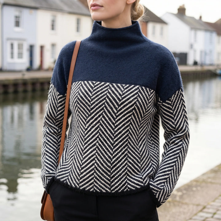 Tove Herringbone Colorblock Turtleneck Sweater - Blue