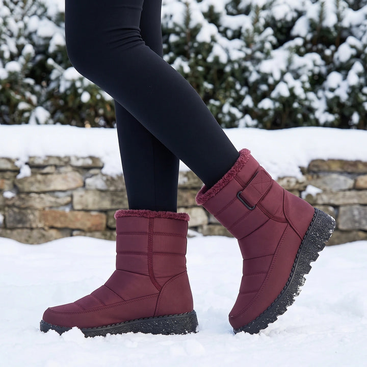 Ulla Quilted Strap Wedge Snow Boots - Red